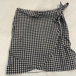 GINGHAM PATTERN SKIRT